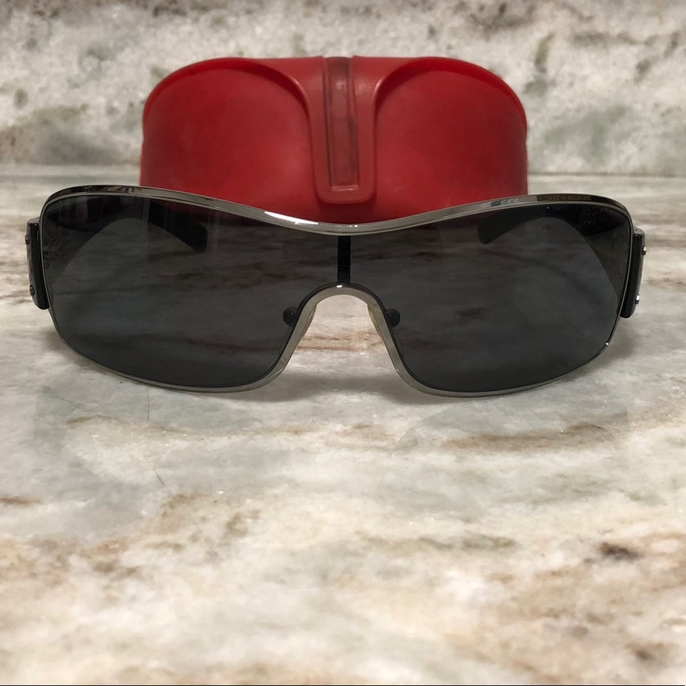 Prada polarized sunglasses